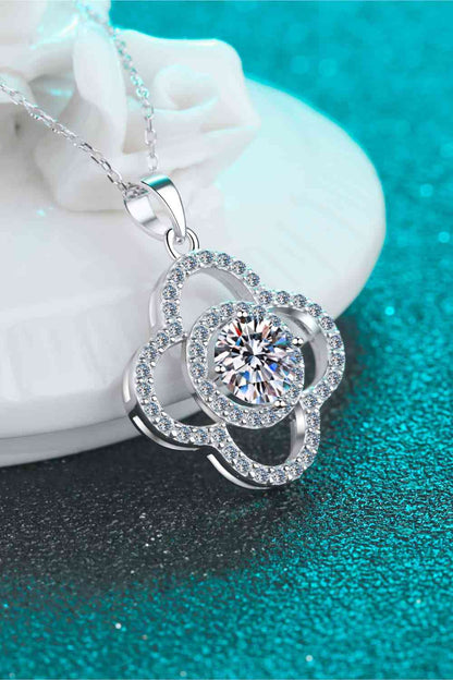 Sterling Silver Lucky Halo Necklace (1 Carat)